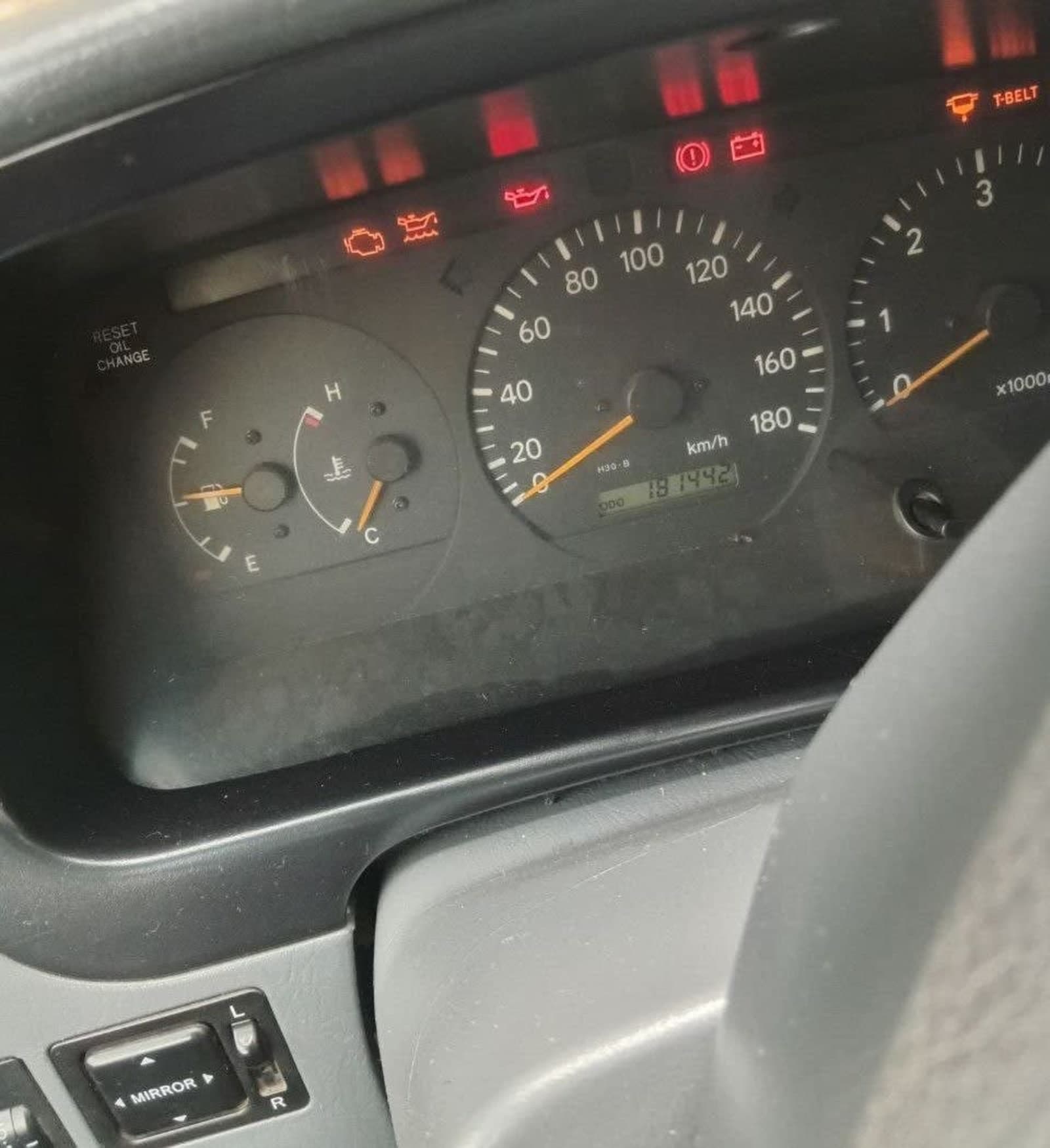 2008 Toyota Hiace D4D Van — photo 3