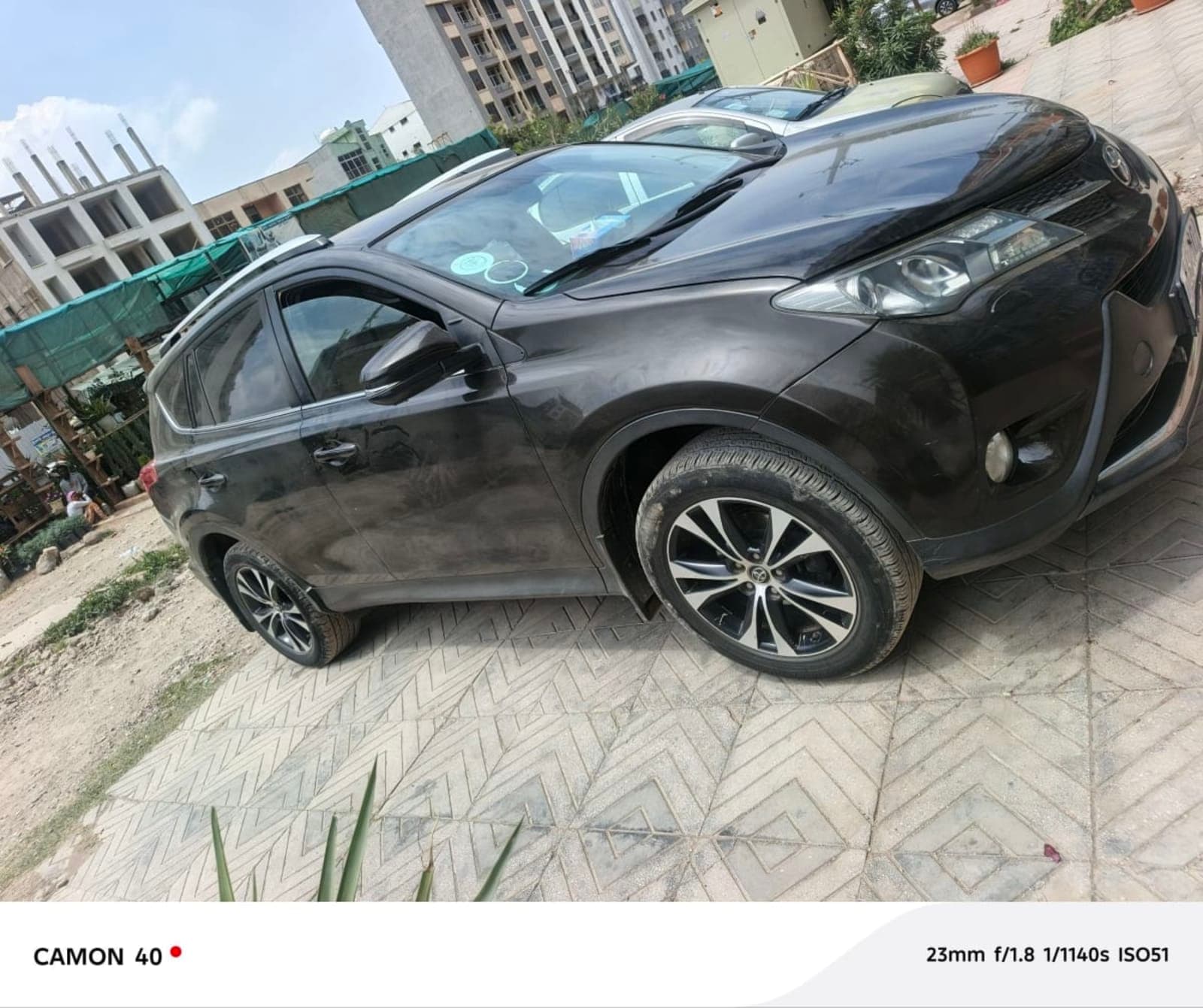 2015 Toyota Rav4 — photo 2