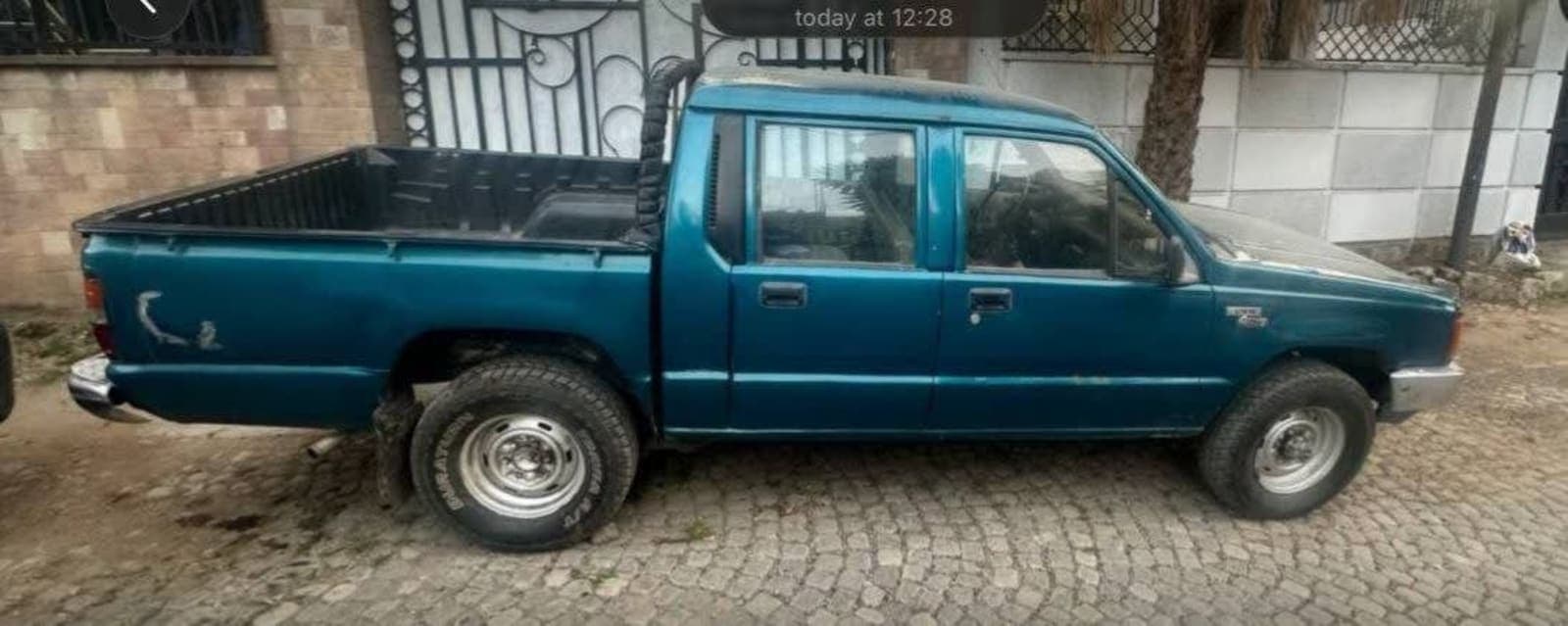 1999 Mitsubishi Double Cab