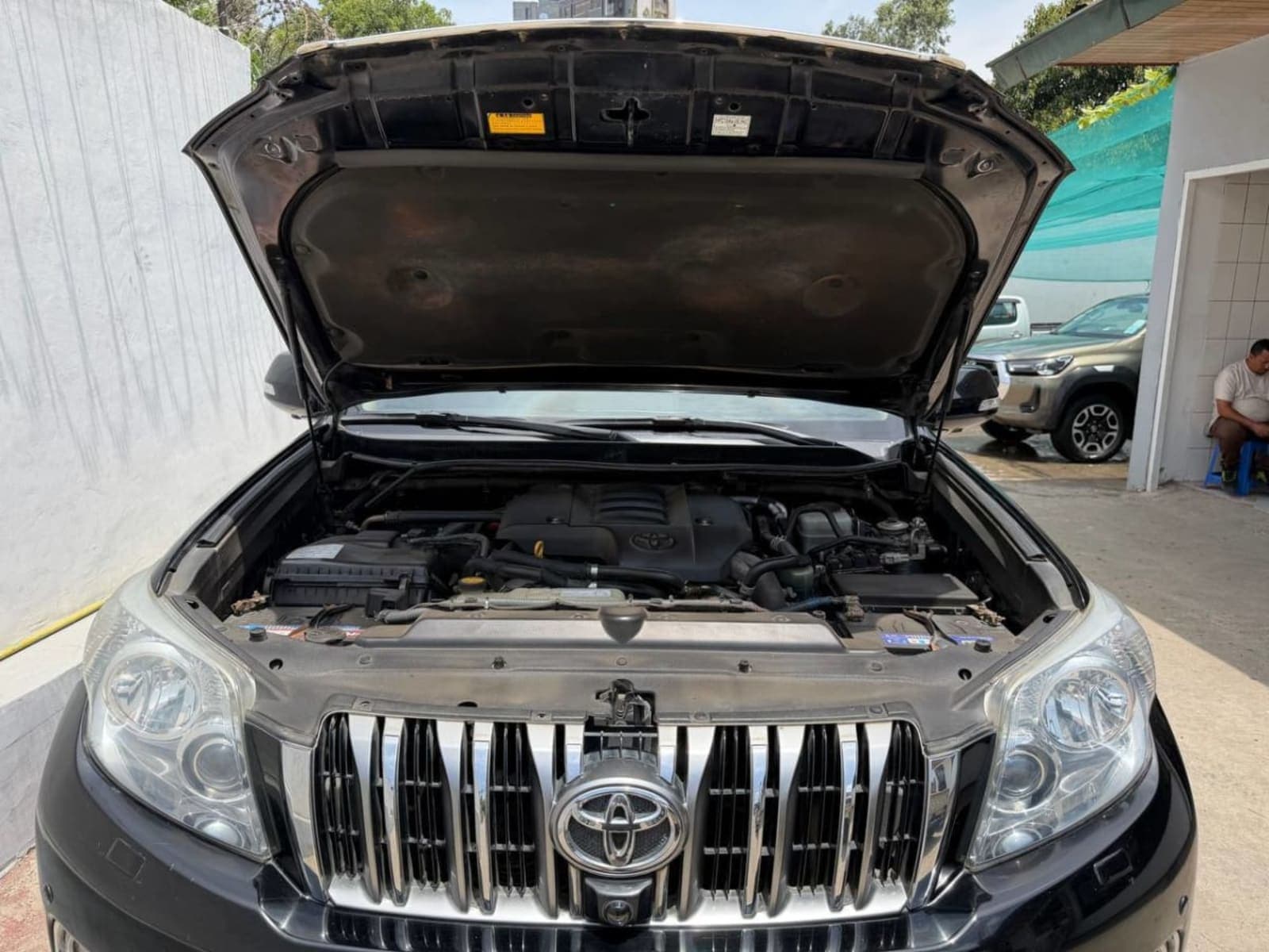 2013 Toyota Land Cruiser Prado — photo 5