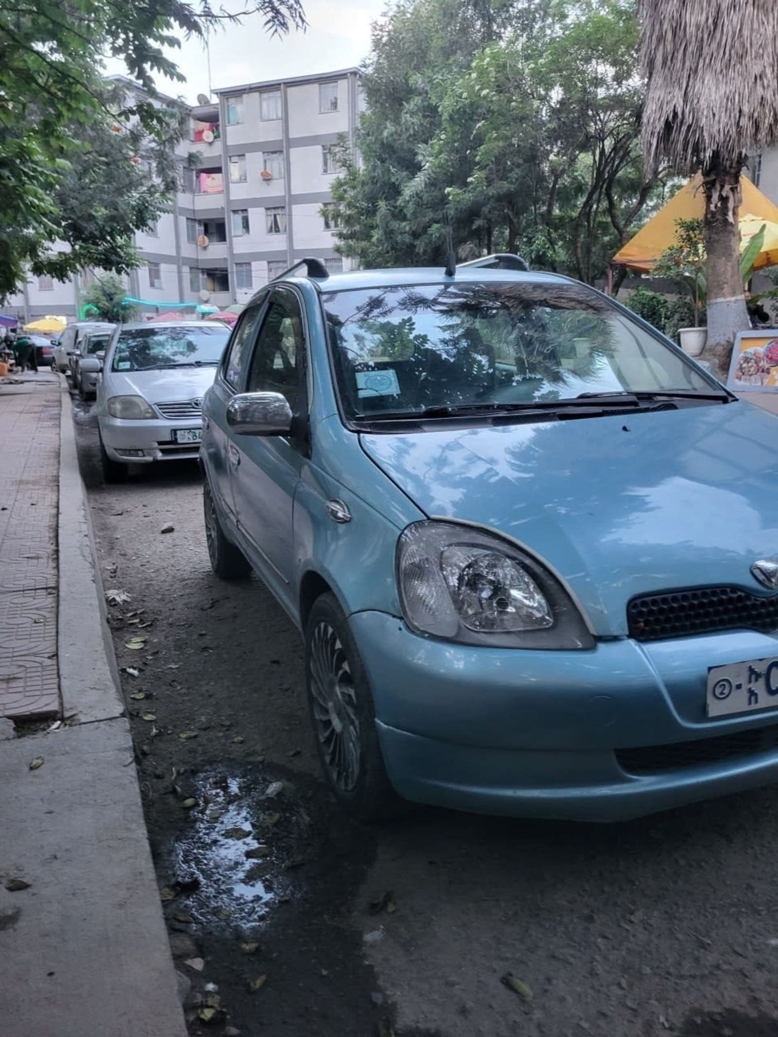 2001 TOYOTA VITZ — photo 4