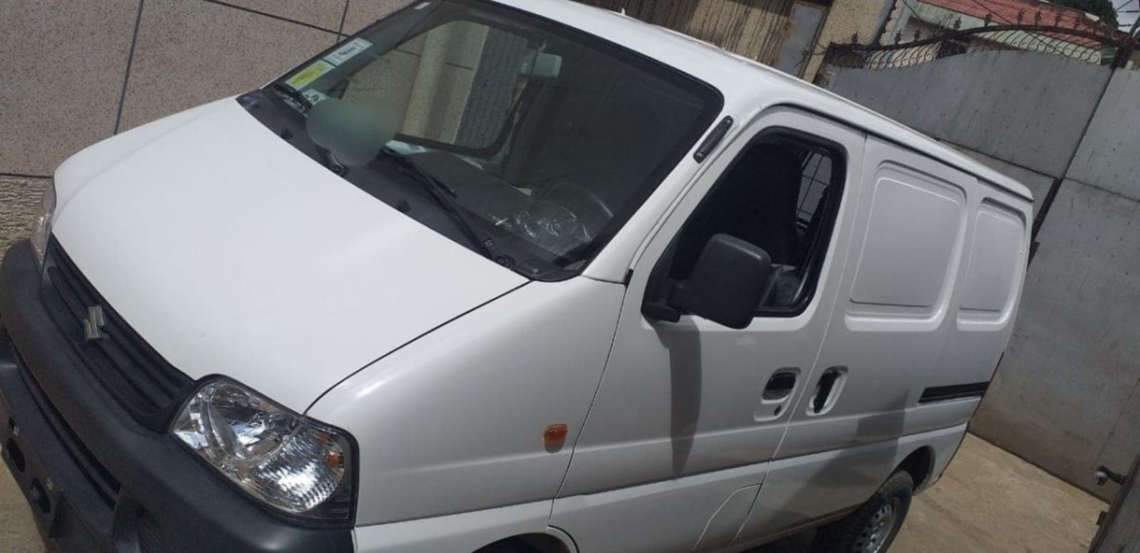 2024 Suzuki EECO — photo 4