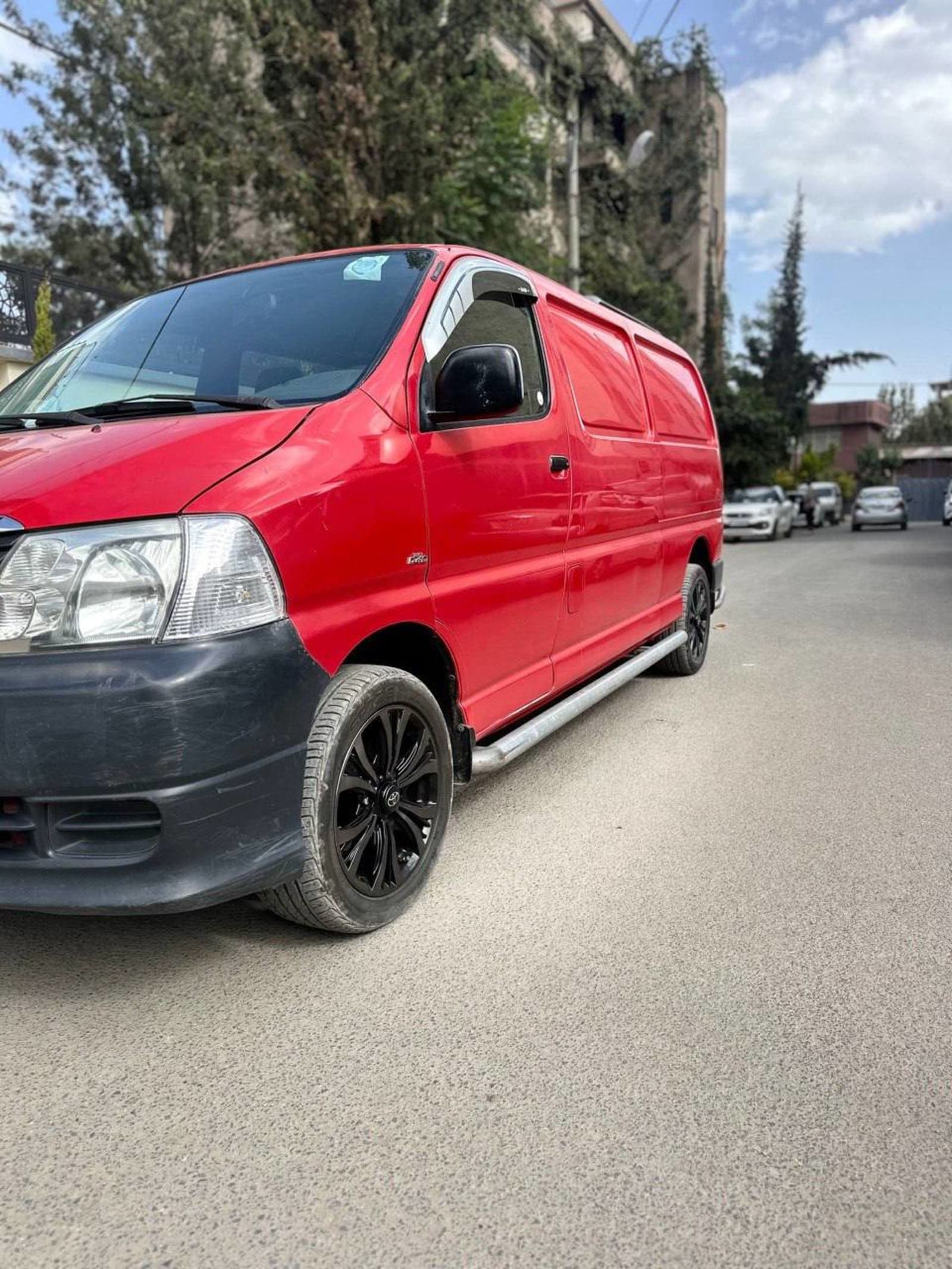 2010 Toyota Hiace Dolphin