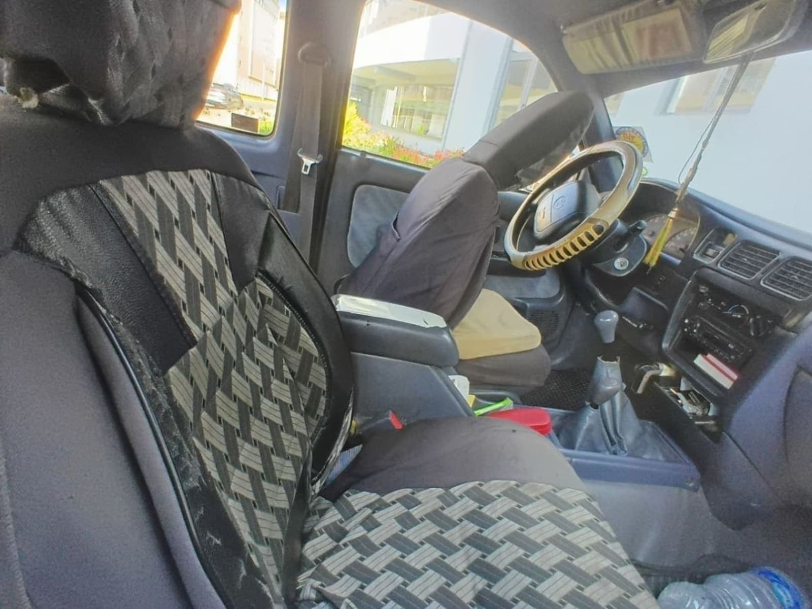 2000 Toyota Pickup — photo 3