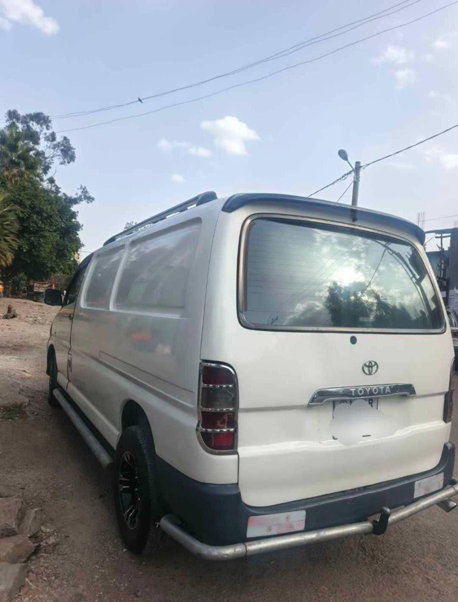 2008 Toyota D4D Shark — photo 8