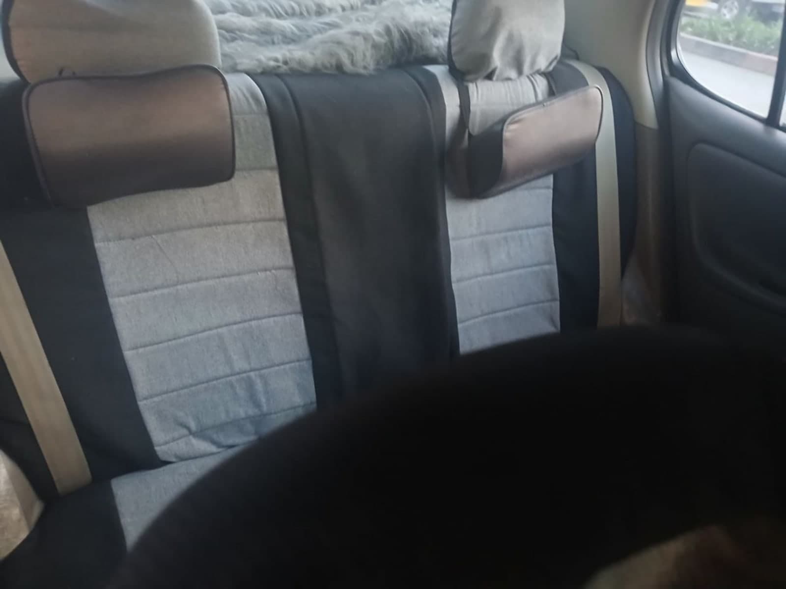 2005 Toyota Platz — photo 3