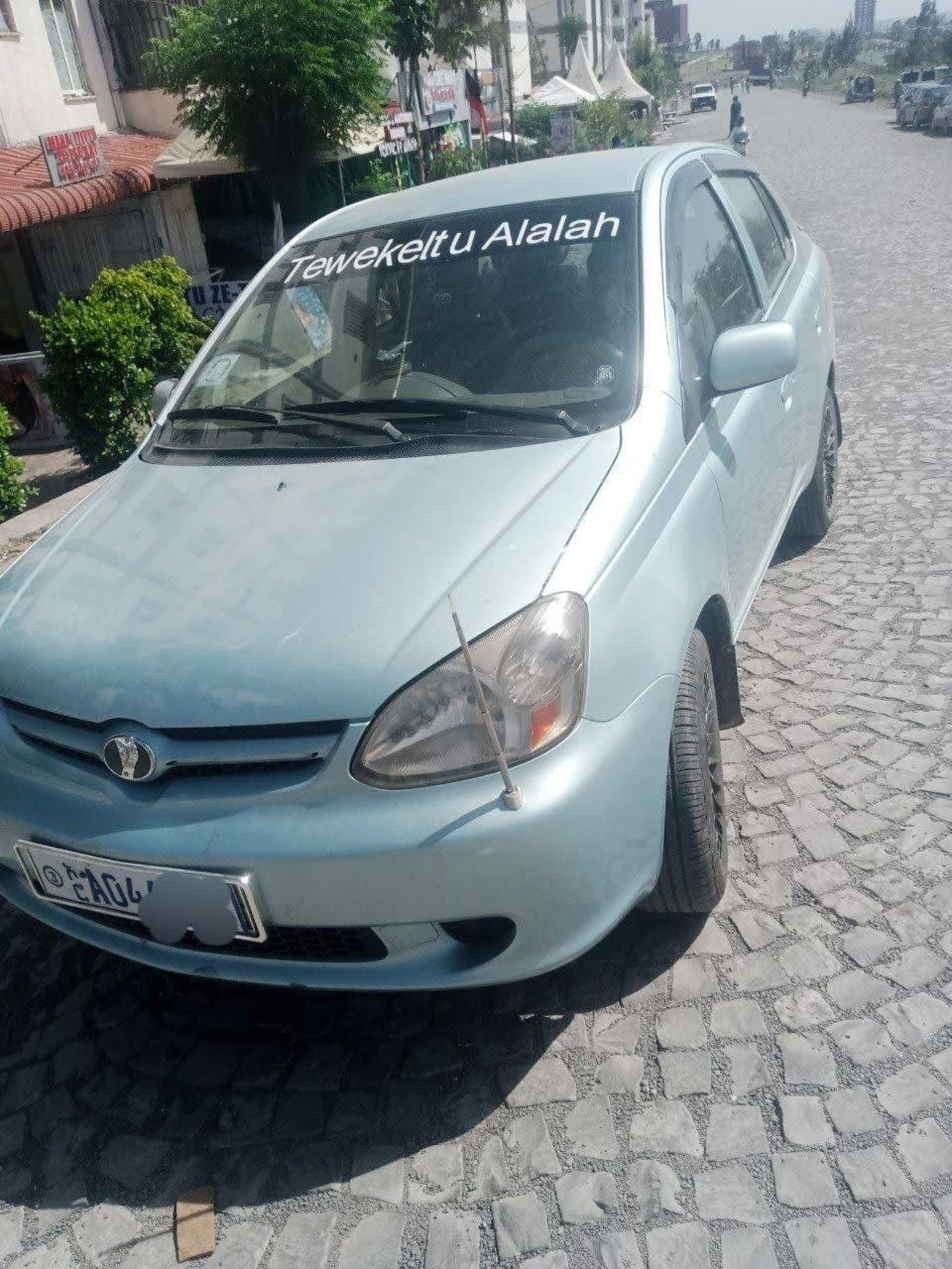 2005 Toyota Platz — photo 6