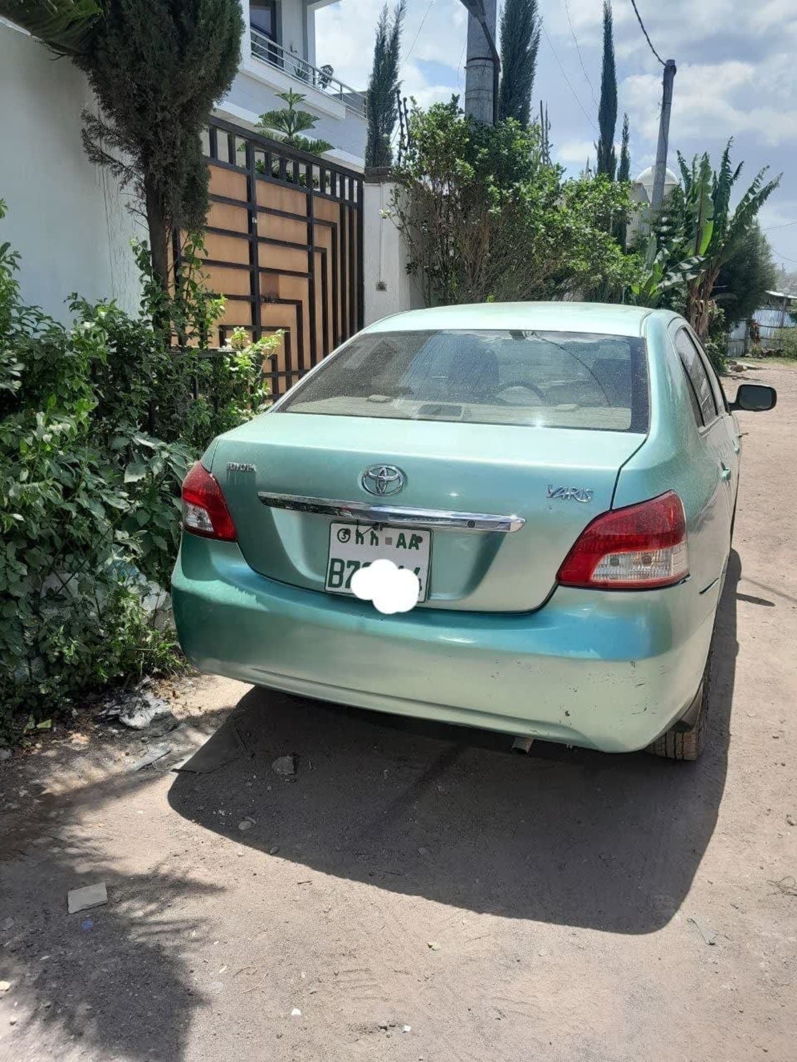 2007 Toyota Yaris Belta — photo 3