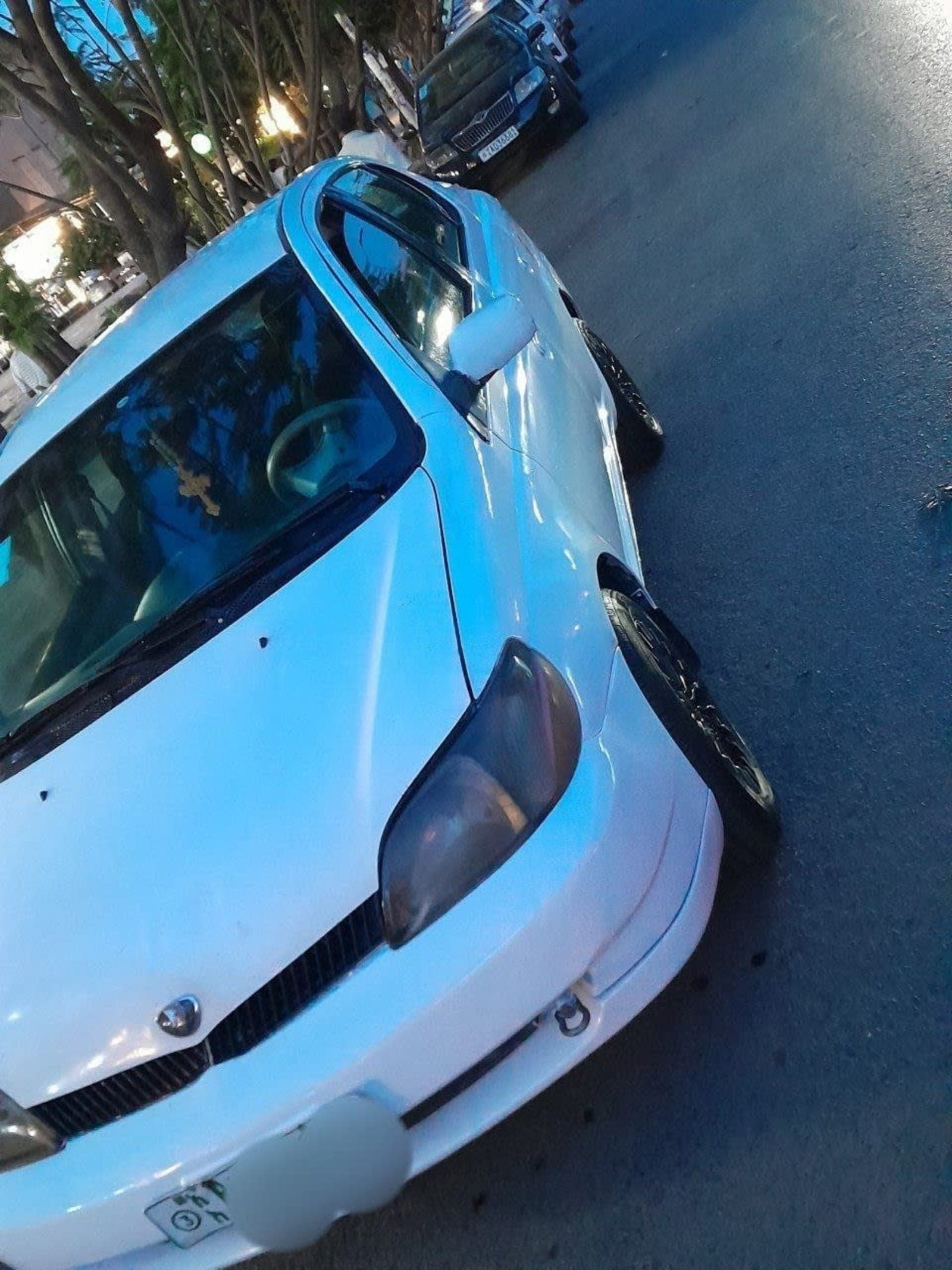 2001 Toyota Platz — photo 6