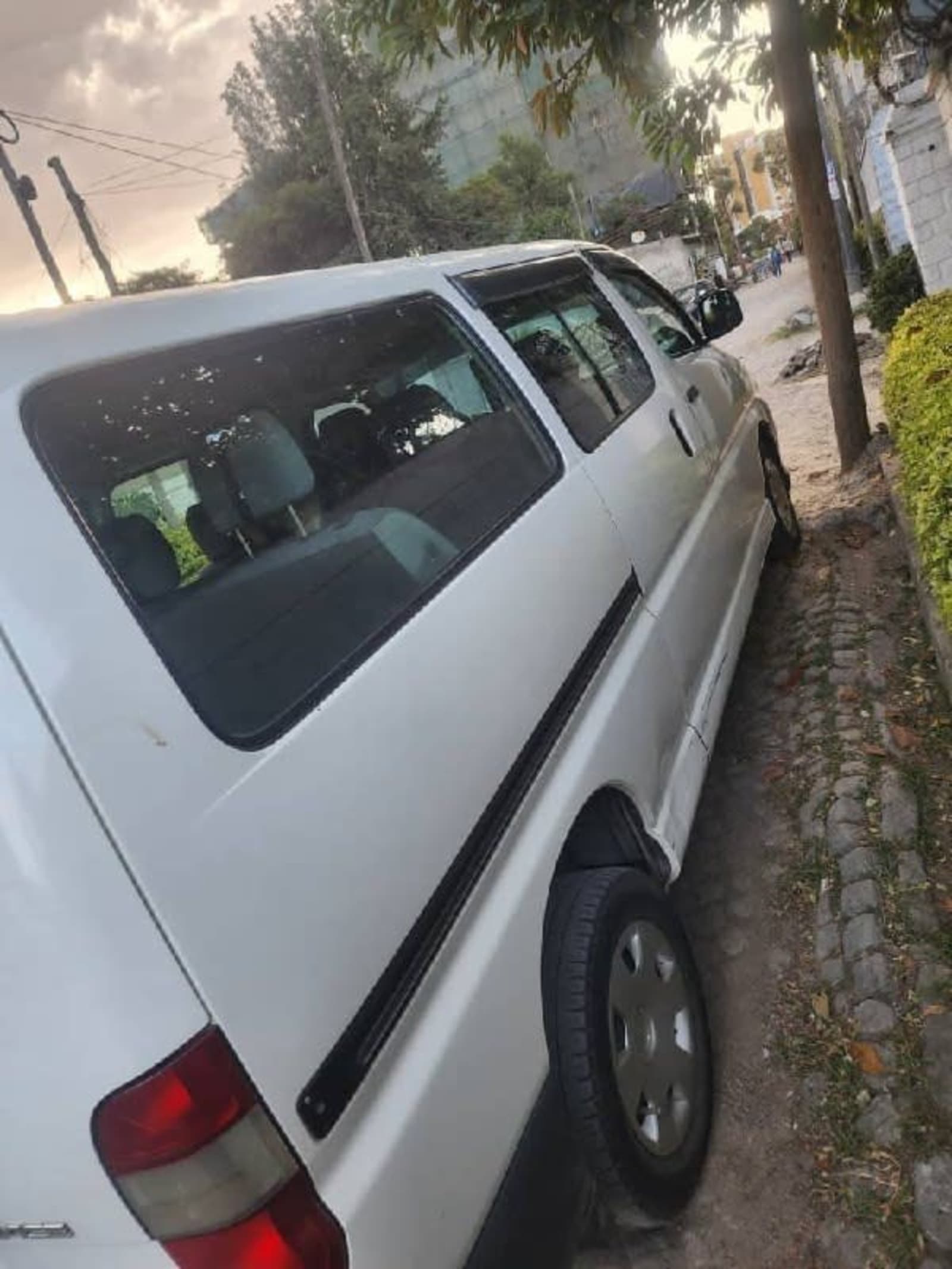 2010 Toyota Hiace Dolphin — photo 6