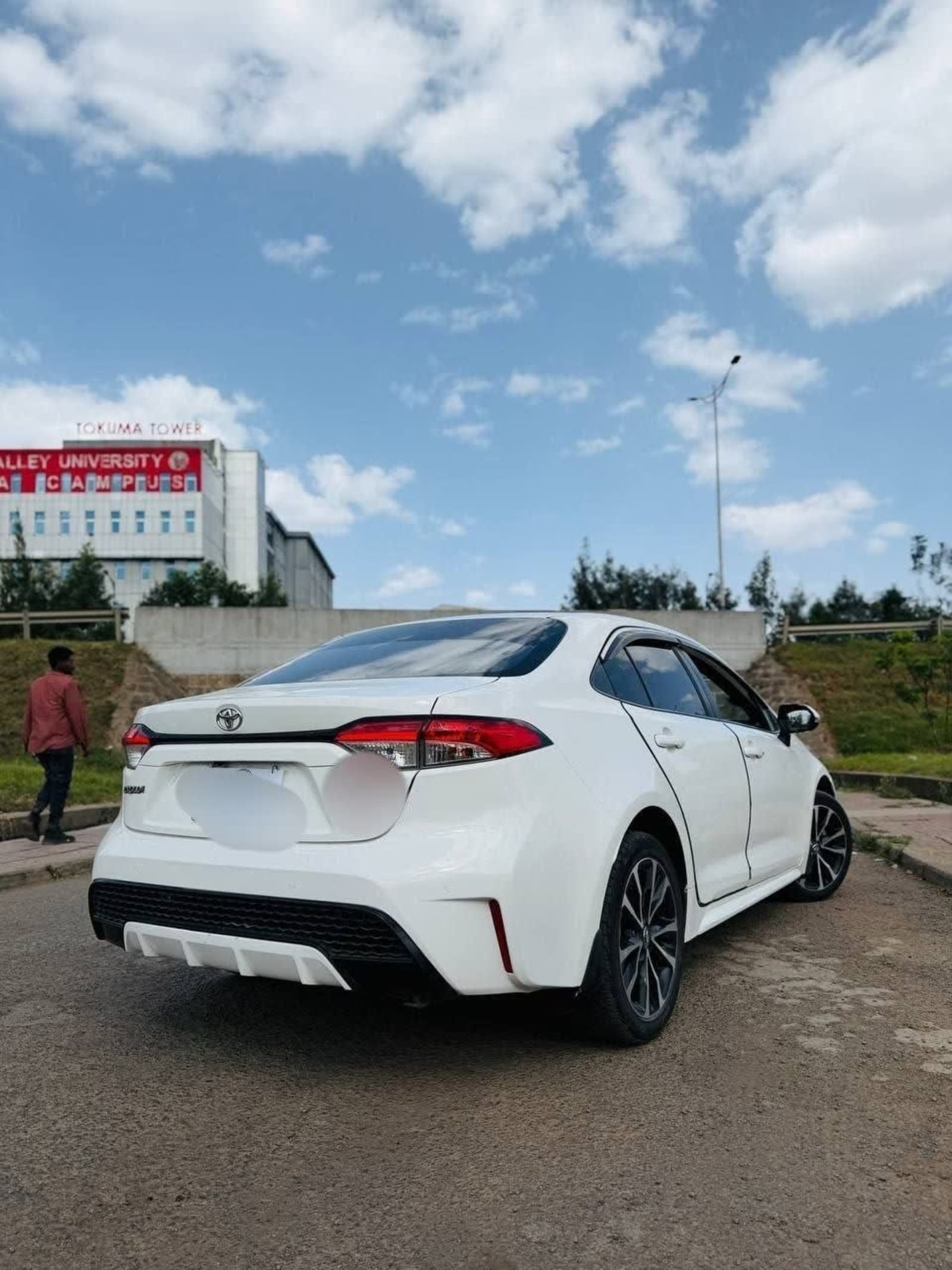 2022 Toyota Corolla (Levin) — photo 2