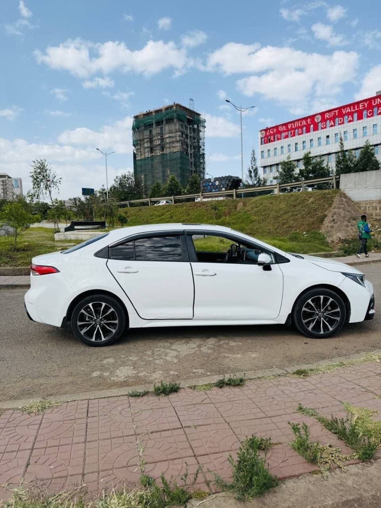 2022 Toyota Corolla (Levin) — photo 5