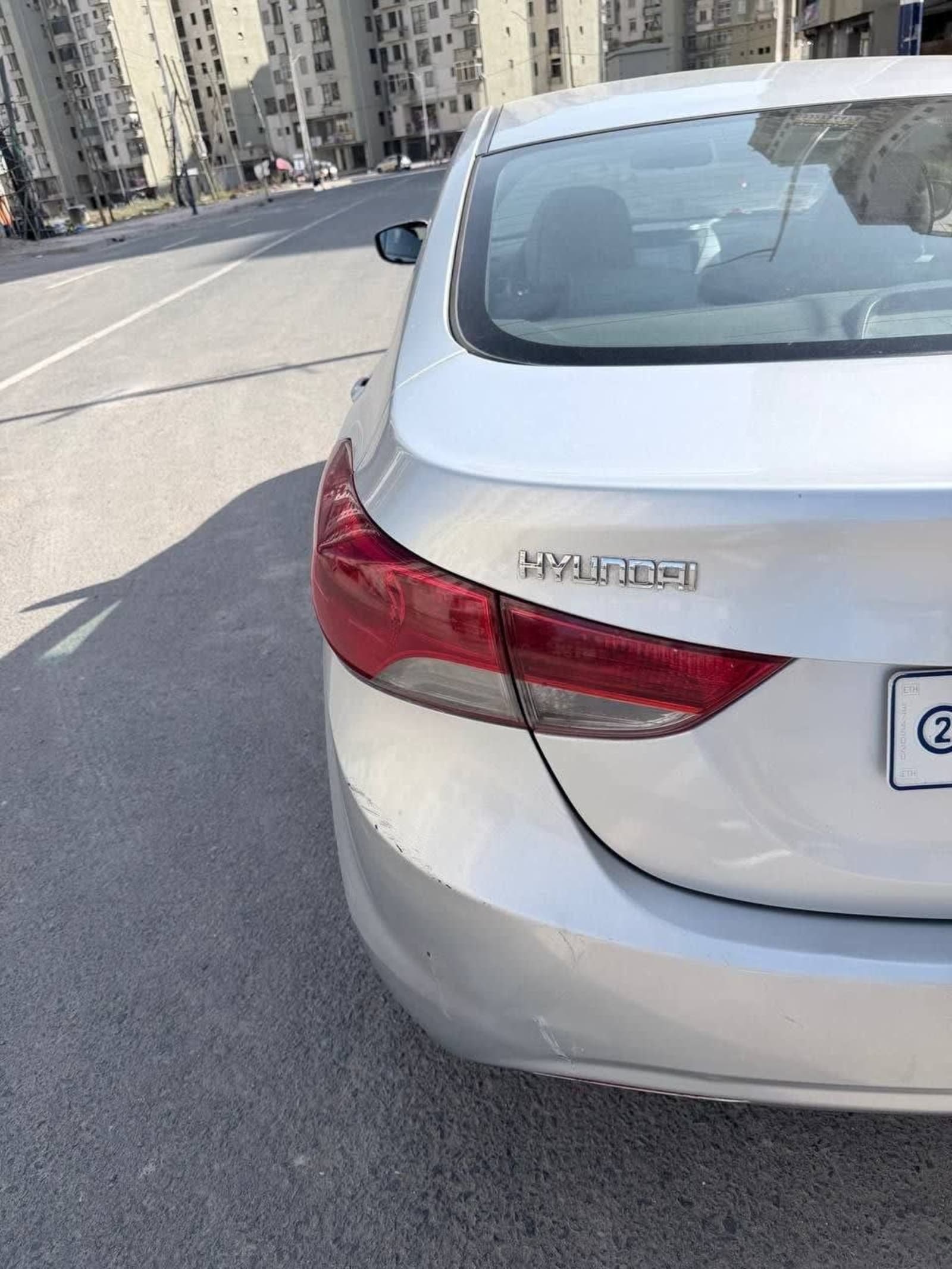 2012 Hyundai Elantra — photo 8
