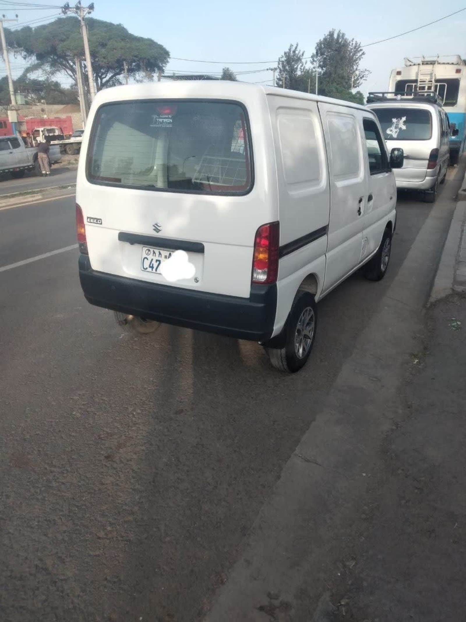 2023 Suzuki Ecco — photo 6
